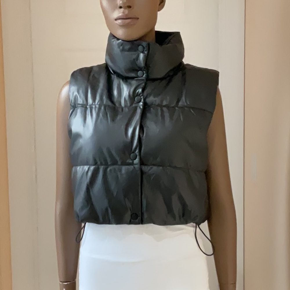 LOVE TREE vest